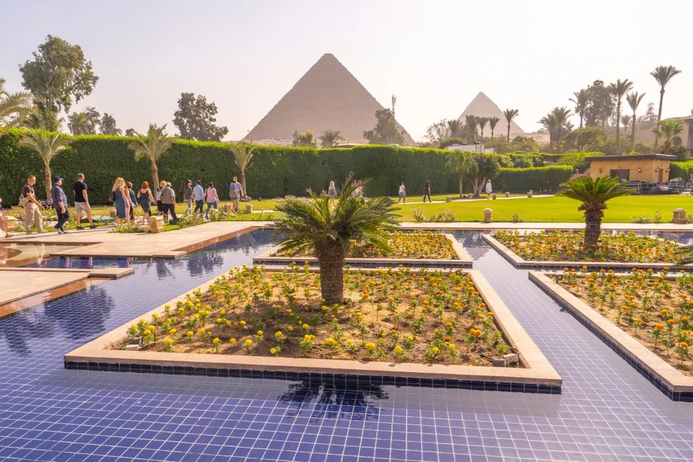 HOTEL & NILE CRUISE